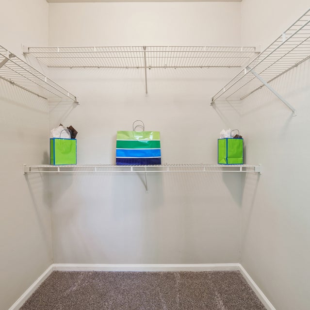 Preston View  - Walk-in Closet